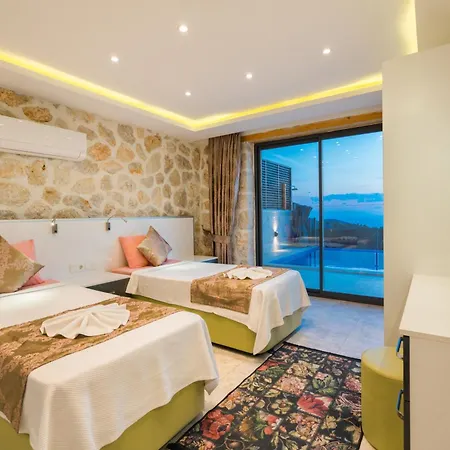 Reis Villa Kaş